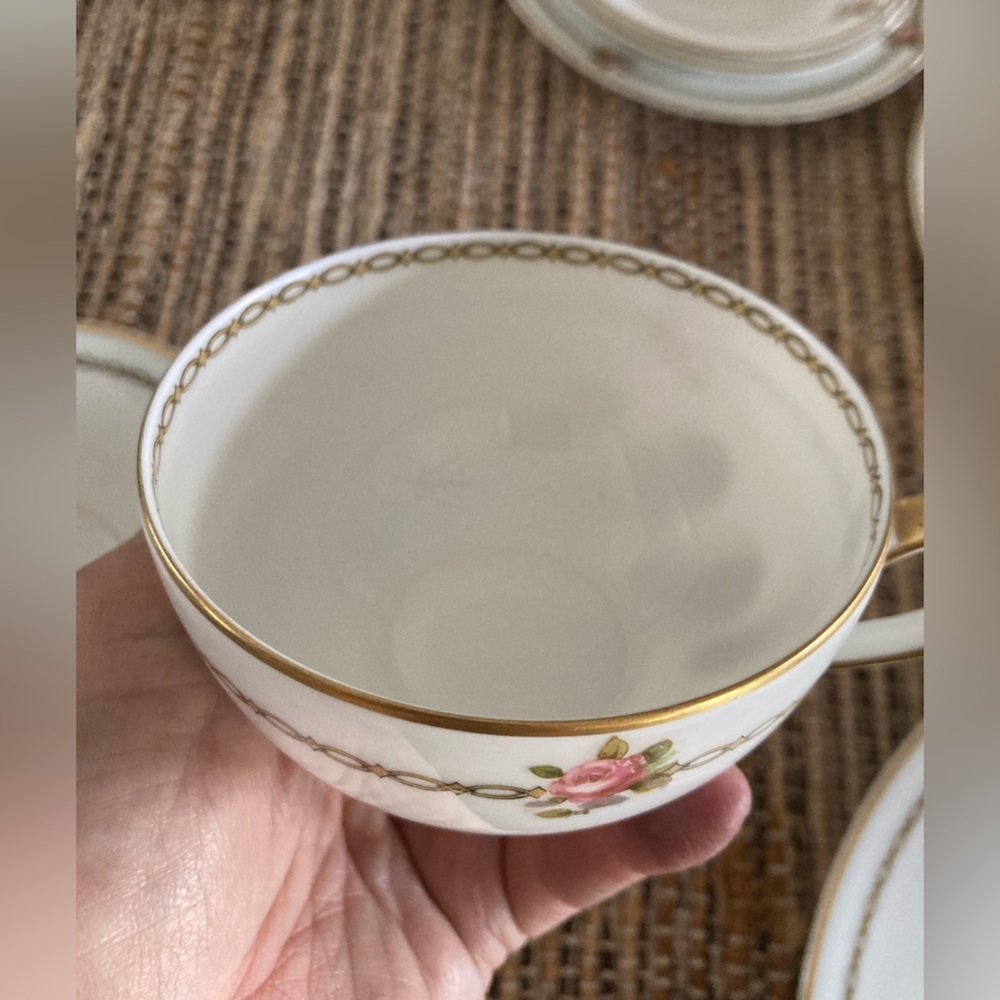 Theodore Haviland The Hanoi 8 piece dinnerware set - Picture 5 of 15